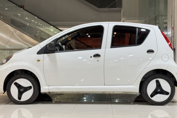 Used BYD F0 2015 1.0L AMT XuanKu Model Exterior 2