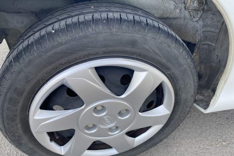 Used BYD F0 2015 1.0L AMT XuanKu Model Exterior 8