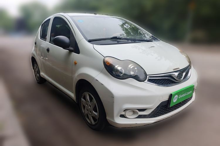 Used BYD F0 2015 1.0L XuanKu Model Front Right 45 Deg