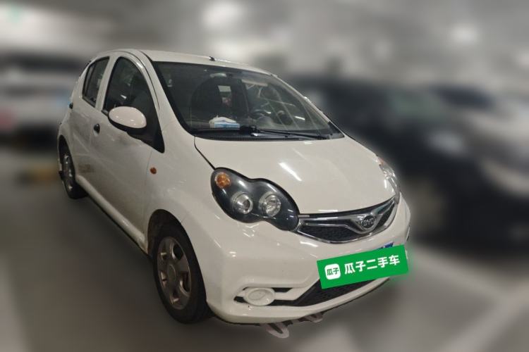 Used BYD F0 2015 1.0L AMT Joyful Cool Model Front Right 45 Deg
