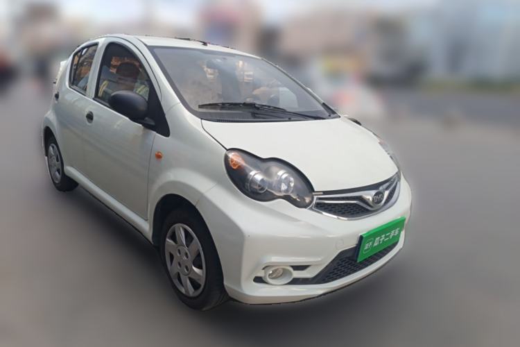 Used BYD F0 2015 1.0L AMT XuanKu Model Front Right 45 Deg