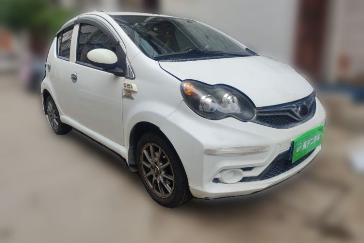 Used BYD F0 2015 1.0L AMT XuanKu Model Front Right 45 Deg
