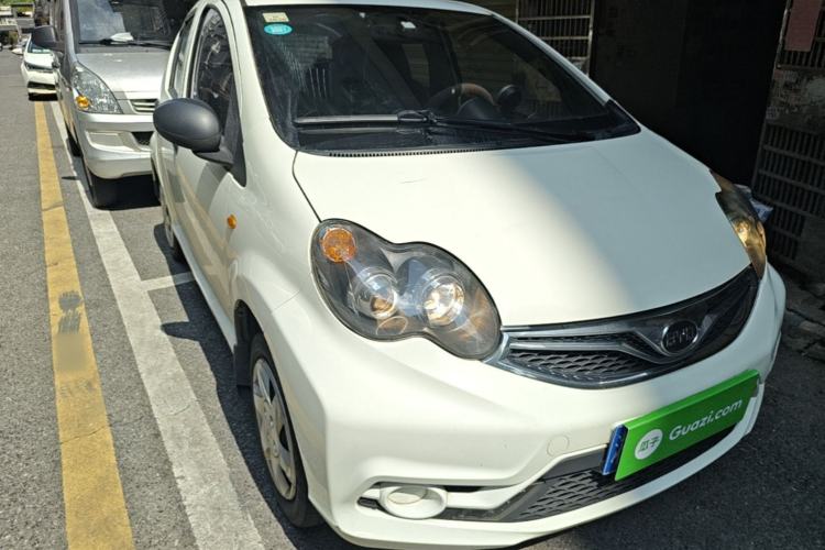 Used BYD F0 2015 1.0L AMT XuanKu Model Front Right 45 Deg