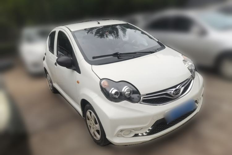 Used BYD F0 2015 1.0L AMT XuanKu Model Front Right 45 Deg