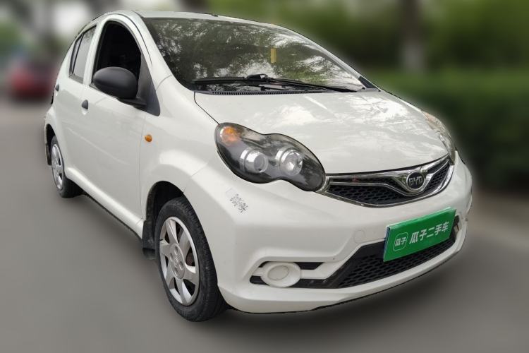 Used BYD F0 2015 1.0L XuanKu Model Front Right 45 Deg