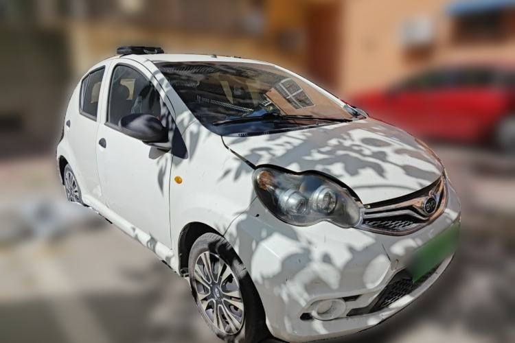 Used BYD F0 2015 1.0L XuanKu Model Front Right 45 Deg