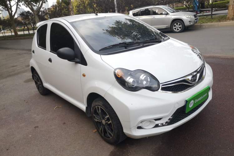 Used BYD F0 2015 1.0L AMT XuanKu Model Front Right 45 Deg