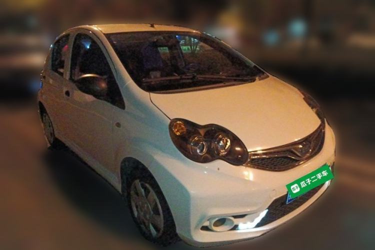 Used BYD F0 2015 1.0L AMT XuanKu Model Front Right 45 Deg