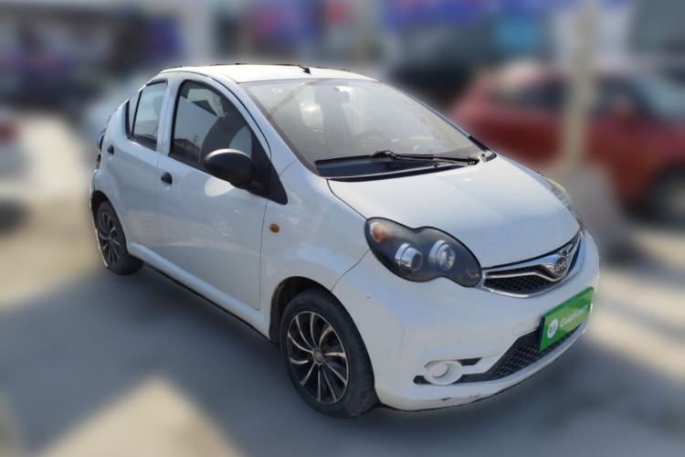 Used BYD F0 2015 1.0L XuanKu Model Front Right 45 Deg