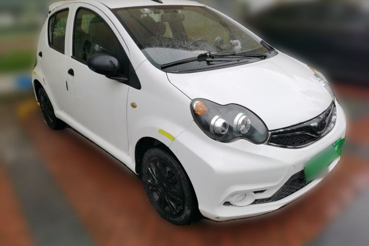 Used BYD F0 2015 1.0L AMT XuanKu Model Front Right 45 Deg
