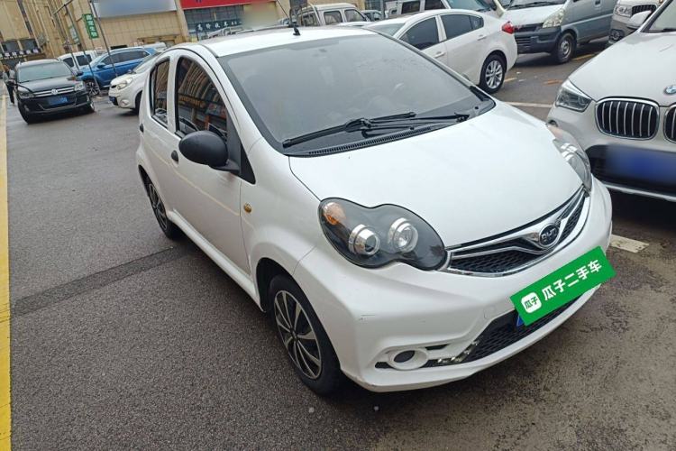 Used BYD F0 2015 1.0L AMT XuanKu Model Front Right 45 Deg