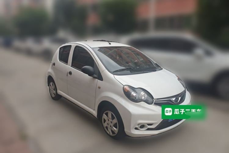 Used BYD F0 2015 1.0L AMT XuanKu Model Front Right 45 Deg