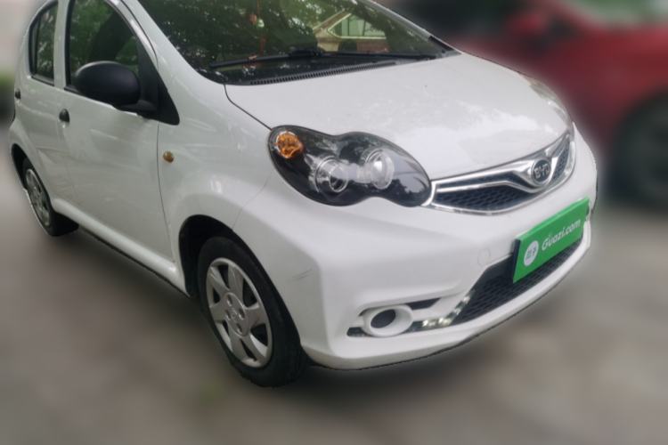 Used BYD F0 2015 1.0L AMT XuanKu Model Front Right 45 Deg