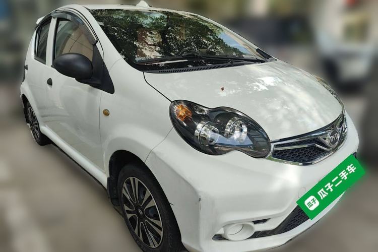 Used BYD F0 2015 1.0L AMT XuanKu Model Front Right 45 Deg