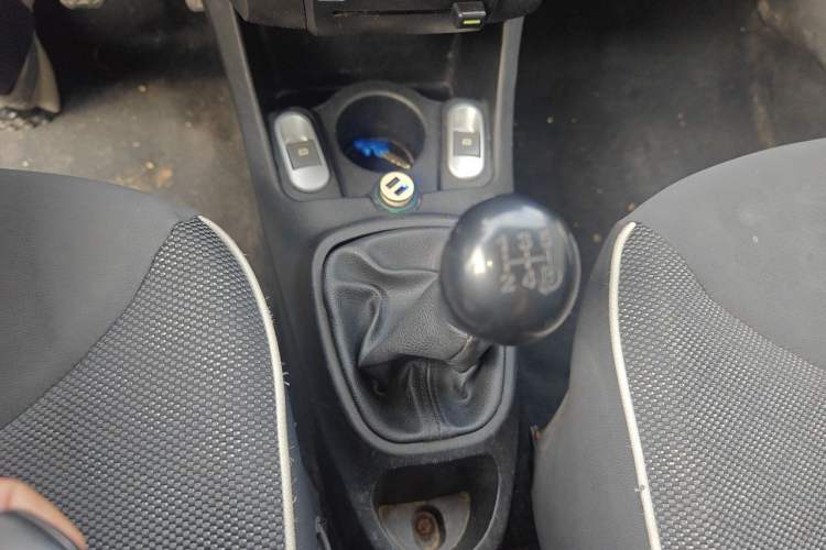 Used BYD F0 2015 1.0L XuanKu Model Gear Lever