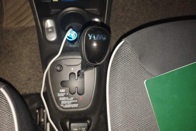 Used BYD F0 2015 1.0L AMT Joyful Cool Model Gear Lever