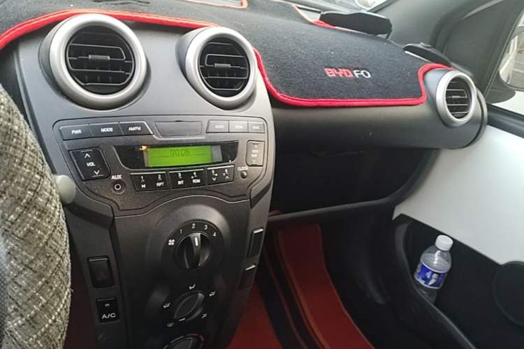 Used BYD F0 2015 1.0L AMT XuanKu Model Gear Lever