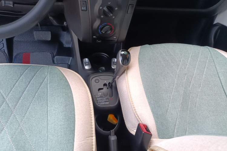 Used BYD F0 2015 1.0L AMT XuanKu Model Gear Lever