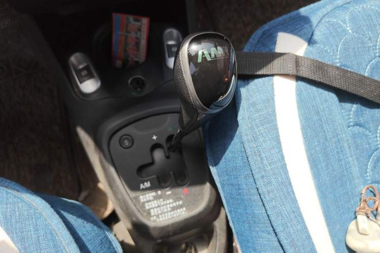 Used BYD F0 2015 1.0L AMT XuanKu Model Gear Lever