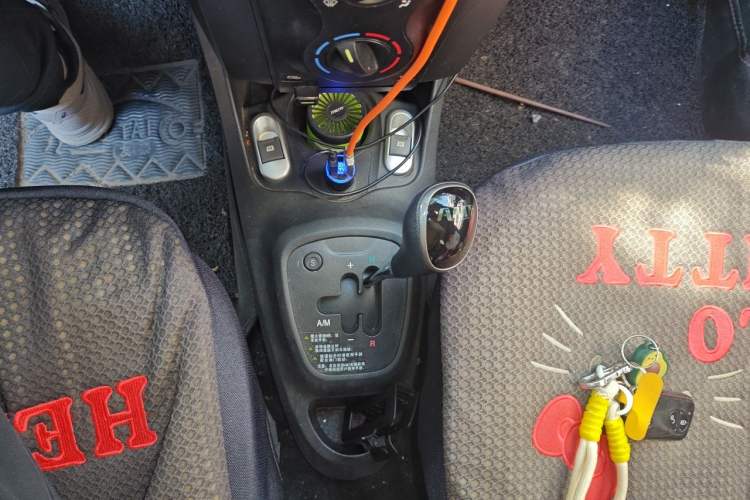 Used BYD F0 2015 1.0L AMT XuanKu Model Gear Lever