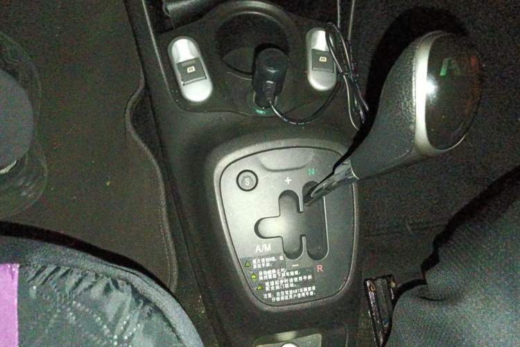 Used BYD F0 2015 1.0L AMT XuanKu Model Gear Lever