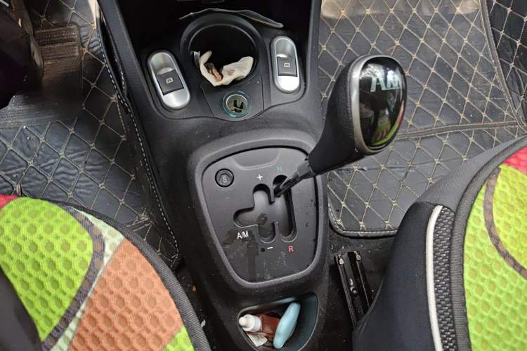 Used BYD F0 2015 1.0L AMT XuanKu Model Gear Lever