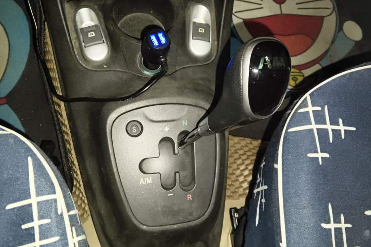 Used BYD F0 2015 1.0L AMT XuanKu Model Gear Lever