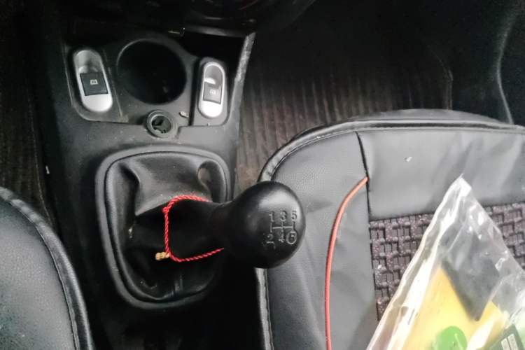 Used BYD F0 2015 1.0L XuanKu Model Gear Lever