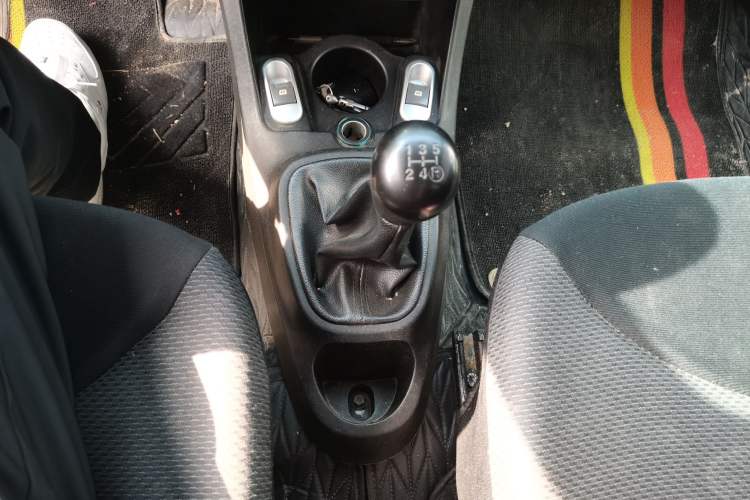 Used BYD F0 2015 1.0L XuanKu Model Gear Lever