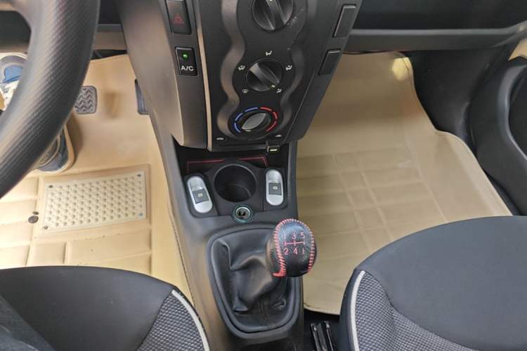 Used BYD F0 2015 1.0L Joyful Model Gear Lever