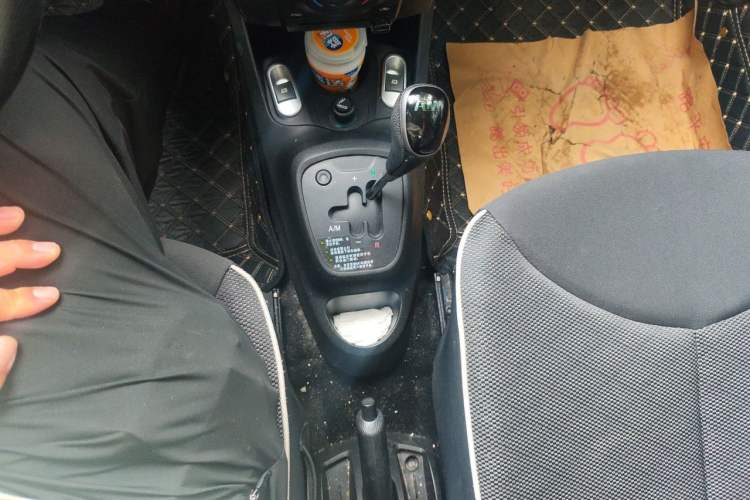 Used BYD F0 2015 1.0L AMT XuanKu Model Gear Lever