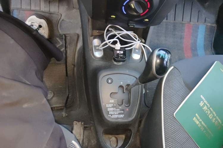 Used BYD F0 2015 1.0L AMT XuanKu Model Gear Lever