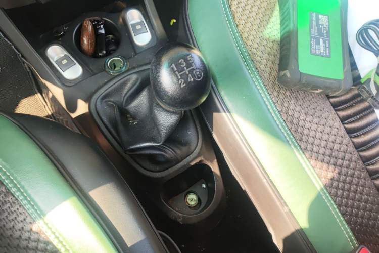 Used BYD F0 2015 1.0L Joyful Model Gear Lever