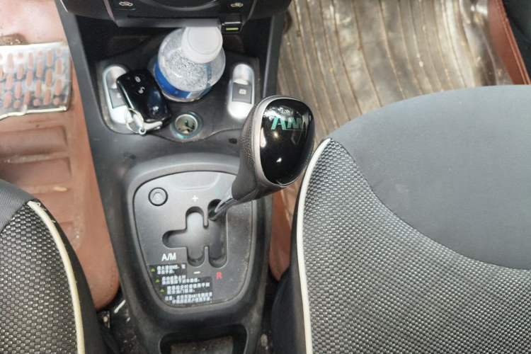Used BYD F0 2015 1.0L AMT XuanKu Model Gear Lever