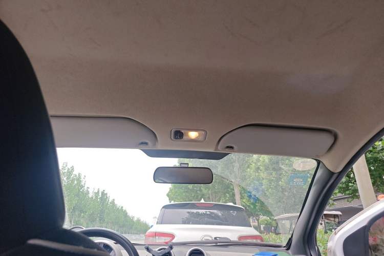 Used BYD F0 2015 1.0L AMT XuanKu Model Headliner