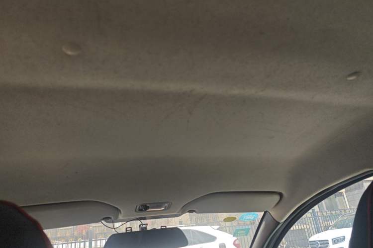Used BYD F0 2015 1.0L AMT Joyful Cool Model Headliner