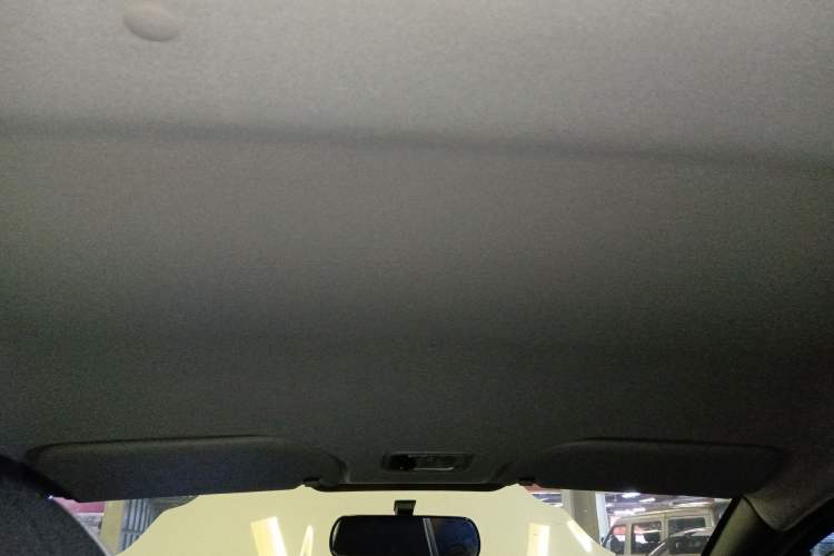 Used BYD F0 2015 1.0L AMT XuanKu Model Headliner