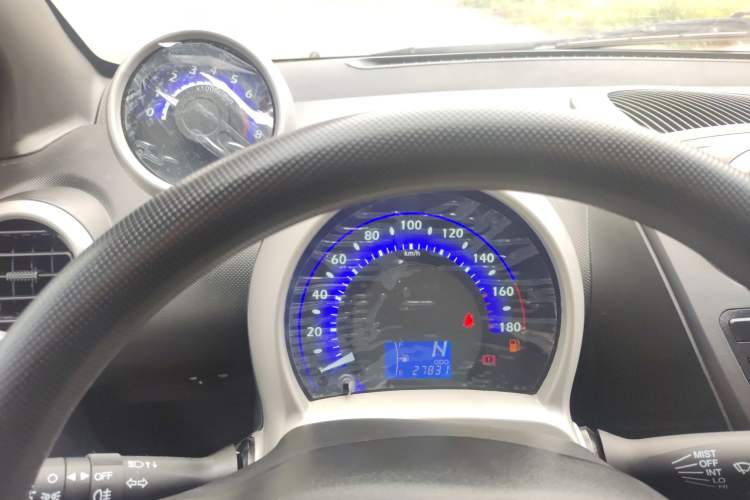 Used BYD F0 2015 1.0L AMT XuanKu Model Instrument Cluster