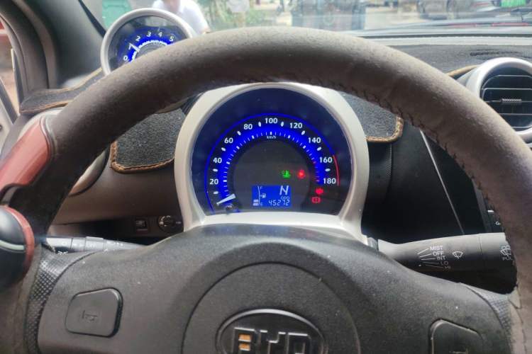 Used BYD F0 2015 1.0L AMT XuanKu Model Instrument Cluster