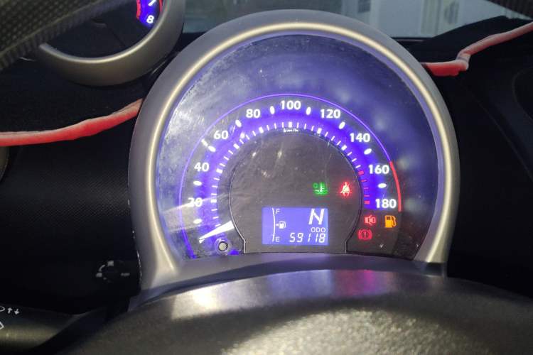 Used BYD F0 2015 1.0L AMT XuanKu Model Instrument Cluster