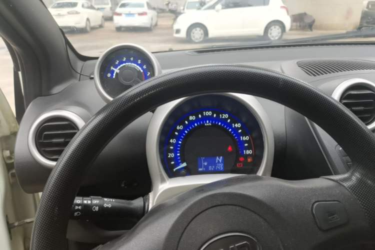 Used BYD F0 2015 1.0L AMT XuanKu Model Instrument Cluster