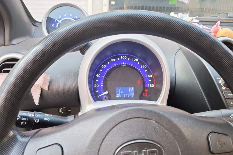 Used BYD F0 2015 1.0L AMT XuanKu Model Instrument Cluster