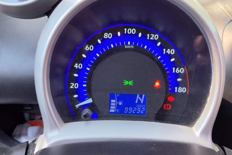 Used BYD F0 2015 1.0L AMT XuanKu Model Instrument Cluster
