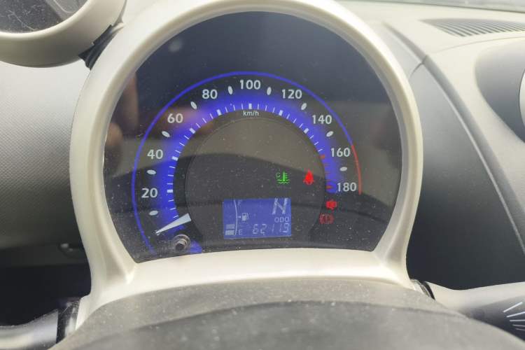 Used BYD F0 2015 1.0L AMT XuanKu Model Instrument Cluster