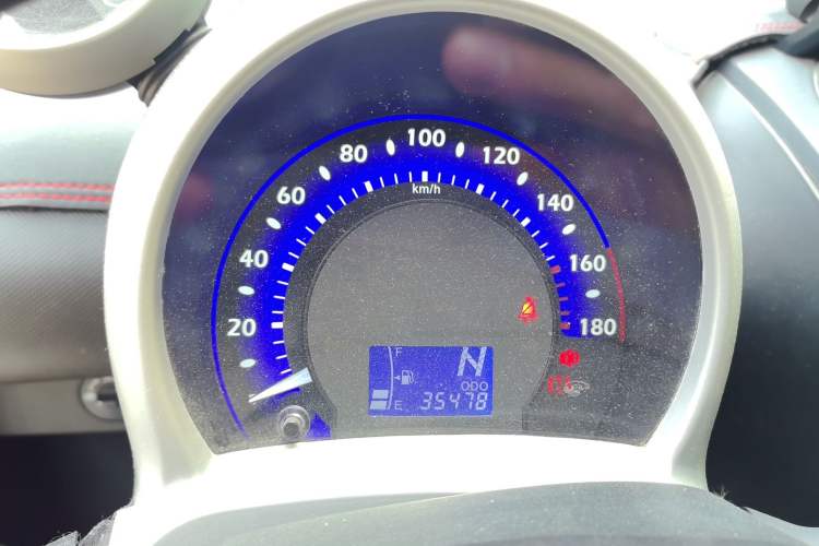 Used BYD F0 2015 1.0L AMT XuanKu Model Instrument Cluster