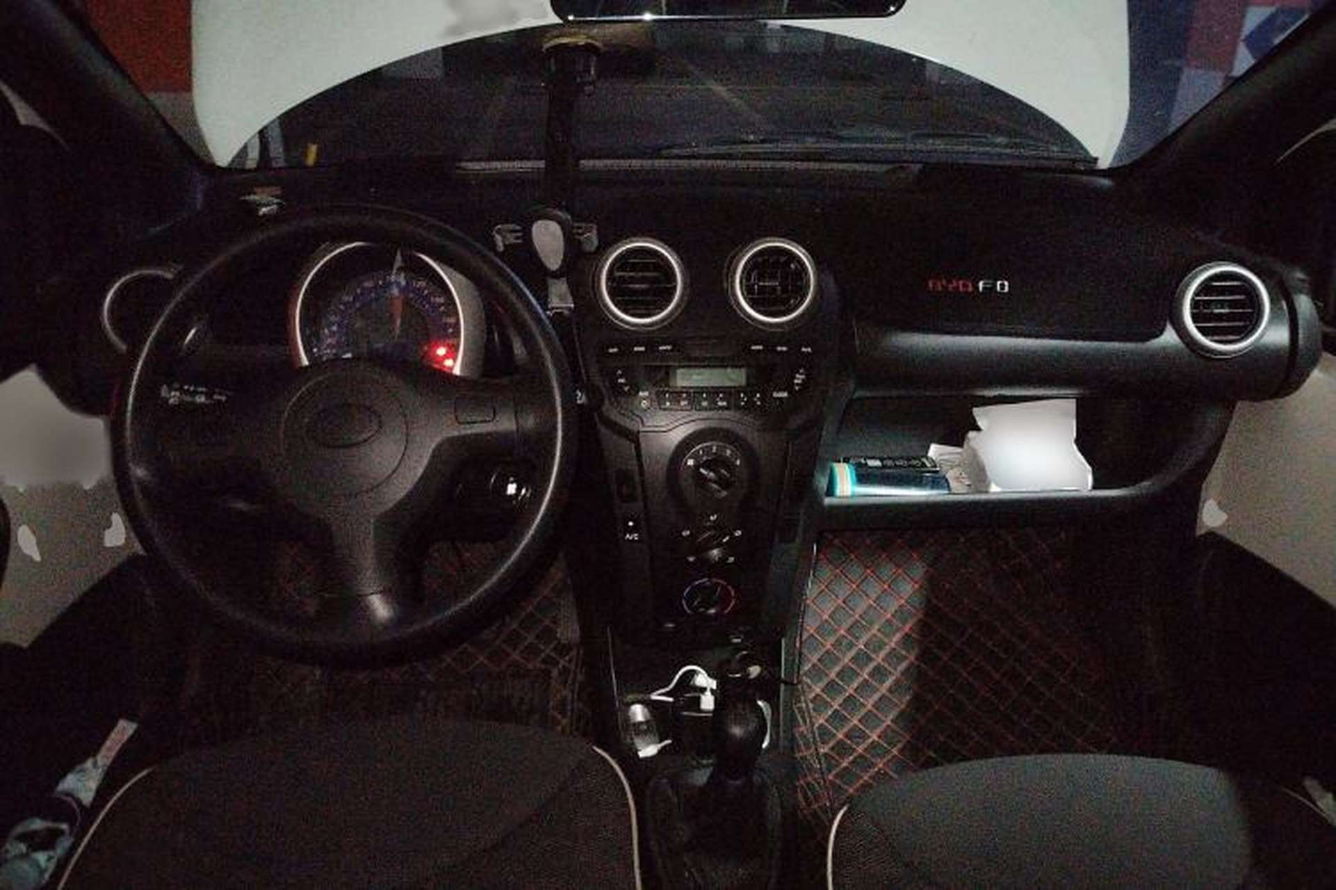 Used BYD F0 2015 1.0L XuanKu Model Interior 2