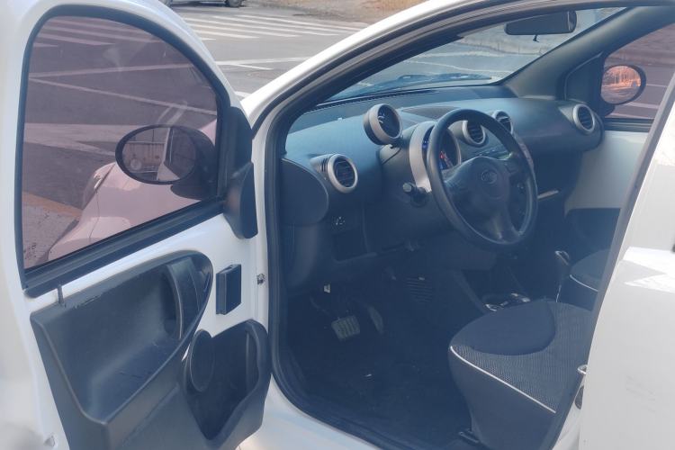 Used BYD F0 2015 1.0L AMT XuanKu Model Interior 2