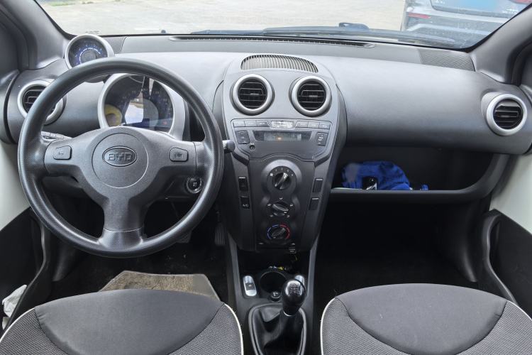 Used BYD F0 2015 1.0L Joyful Model Interior 3