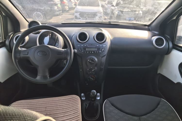 Used BYD F0 2015 1.0L Joyful Model Interior 3
