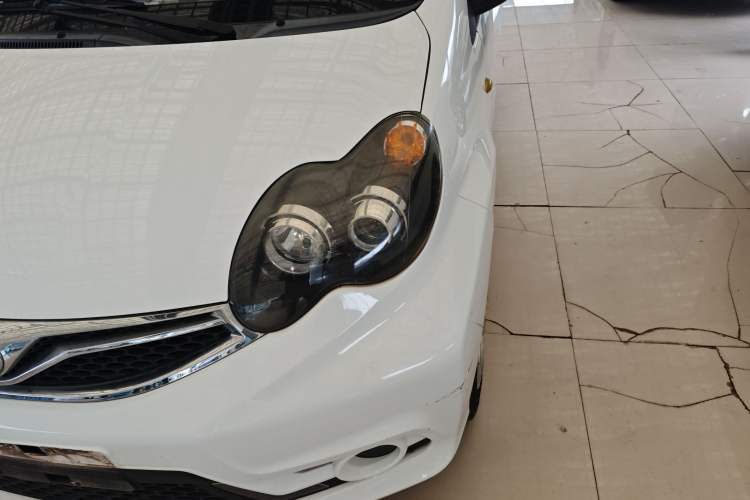 Used BYD F0 2015 1.0L AMT XuanKu Model Left Front Headlight